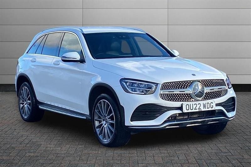 White Used 2022 Mercedes E300 AMG Line Premium Estate | £22,990 (Super price) - Image 1/4