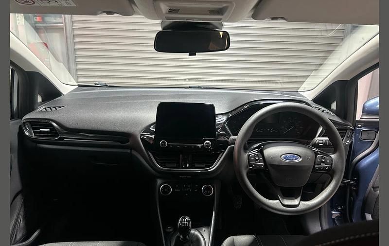 Used Ford Fiesta Trend 123 HP (90 kW) 2021 Blue Hatchback