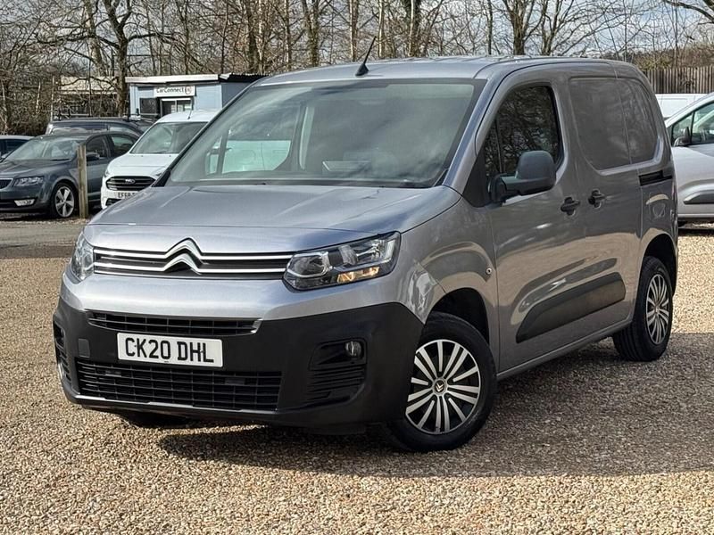Used Citroën Berlingo Start 75 HP (55 kW) 2020 Grey MPV