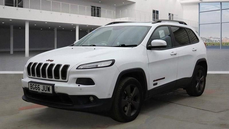 Used Jeep Cherokee 200 HP (147 kW) 2016 White SUV