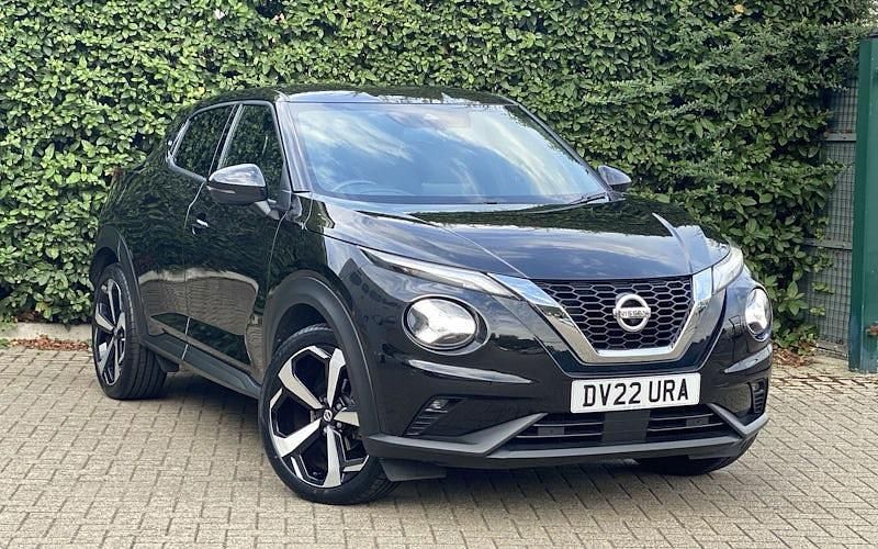 Used 2023 Nissan Juke Tekna SUV | £16,199 (Fair price) - Image 1/4