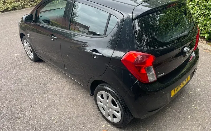 Used Vauxhall Viva 75 HP (55 kW) 2016 Black Hatchback