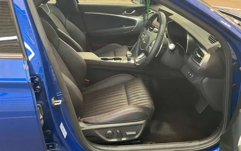 Used Genesis G70 Sport 245 HP (180 kW) 2023 Sedan
