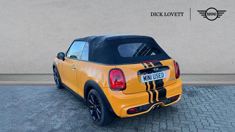 Used Mini Cooper S 189 HP (139 kW) 2018 Orange Hatchback