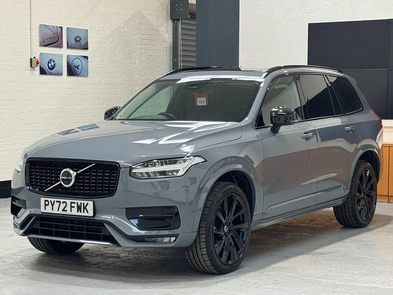 Used Volvo XC90 Plus 235 HP (172 kW) 2022 Grey SUV