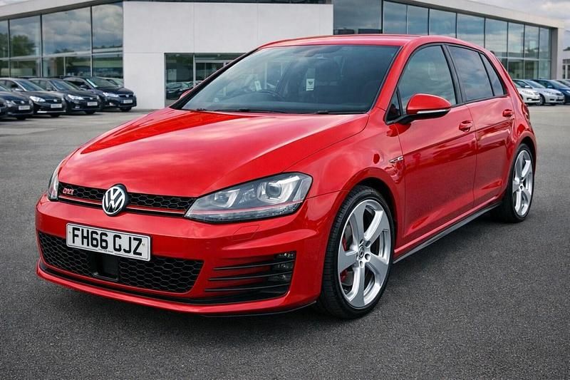 Used VW Golf VII GTI 2016 Red Hatchback