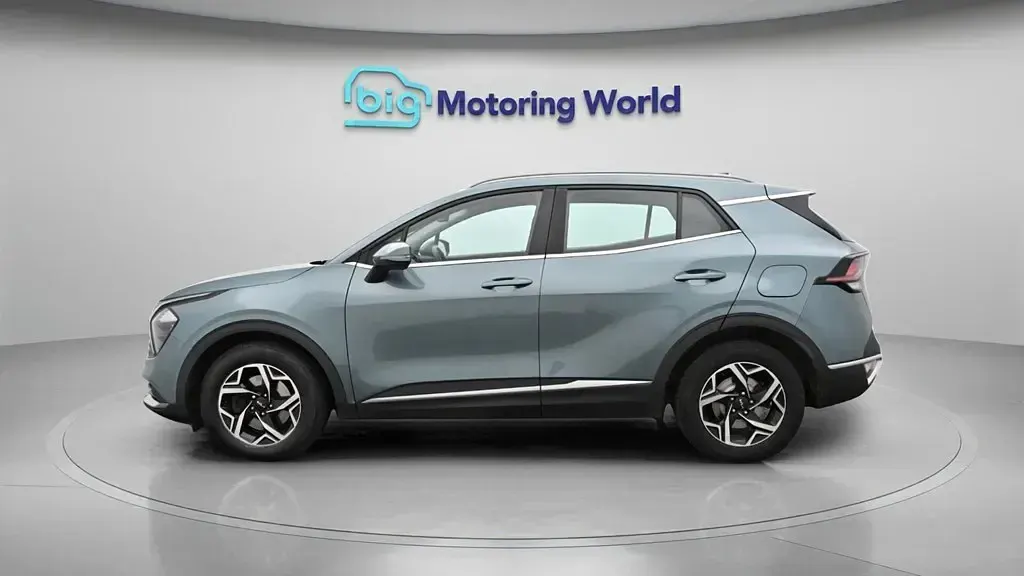 Gebraucht Kia Sportage 148 PS (108 kW) 2023 Grau SUV