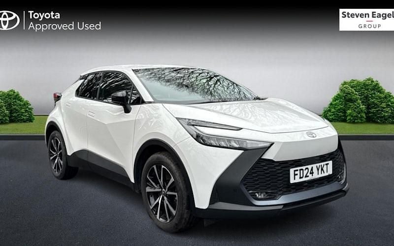 Used 2025 Toyota C-HR Design SUV | £25,072 (Good price) - Image 1/4