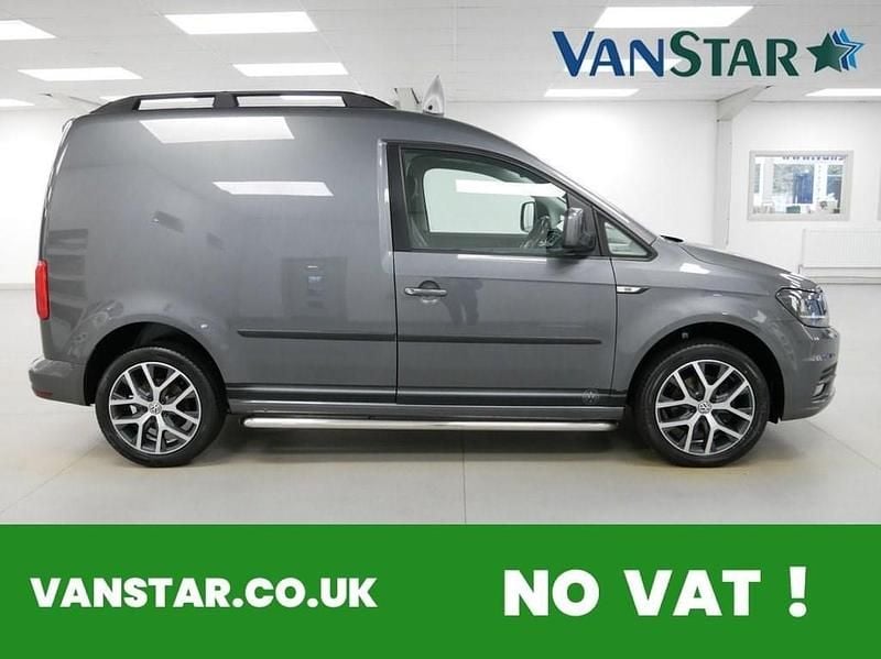 Used VW Caddy Highline 102 HP (75 kW) 2018 Grey MPV