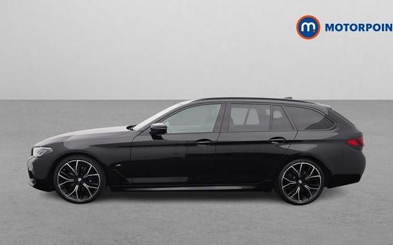 Used BMW 520 M Sport 190 HP (139 kW) 2022 Black Estate