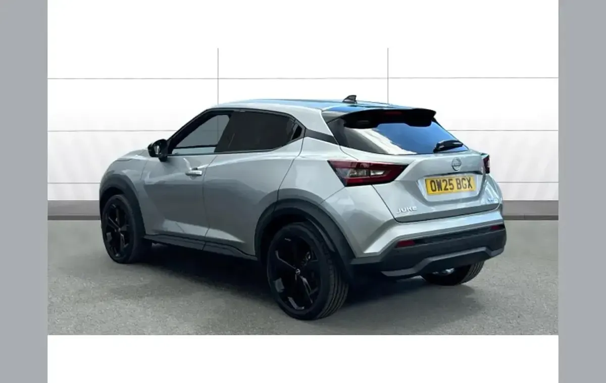 Used Nissan Juke Tekna 143 HP (105 kW) 2025 Silver SUV