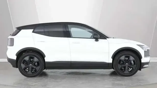 Used Volvo EX30 CC Performance 314 kW (428 HP) 2026 White SUV