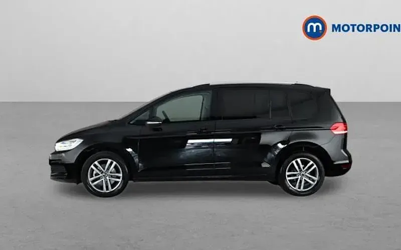 Used VW Touran Match 150 HP (110 kW) 2025 Black MPV