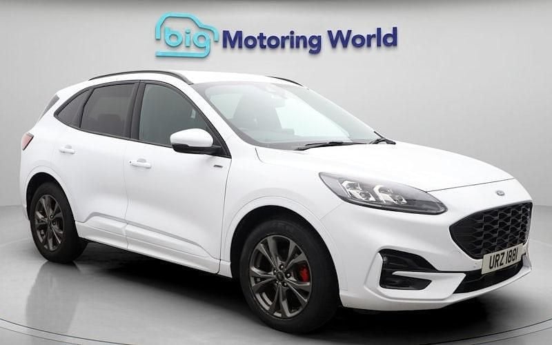White Used 2023 Ford Kuga ST-Line SUV | £17,987 (Super price) - Image 1/4
