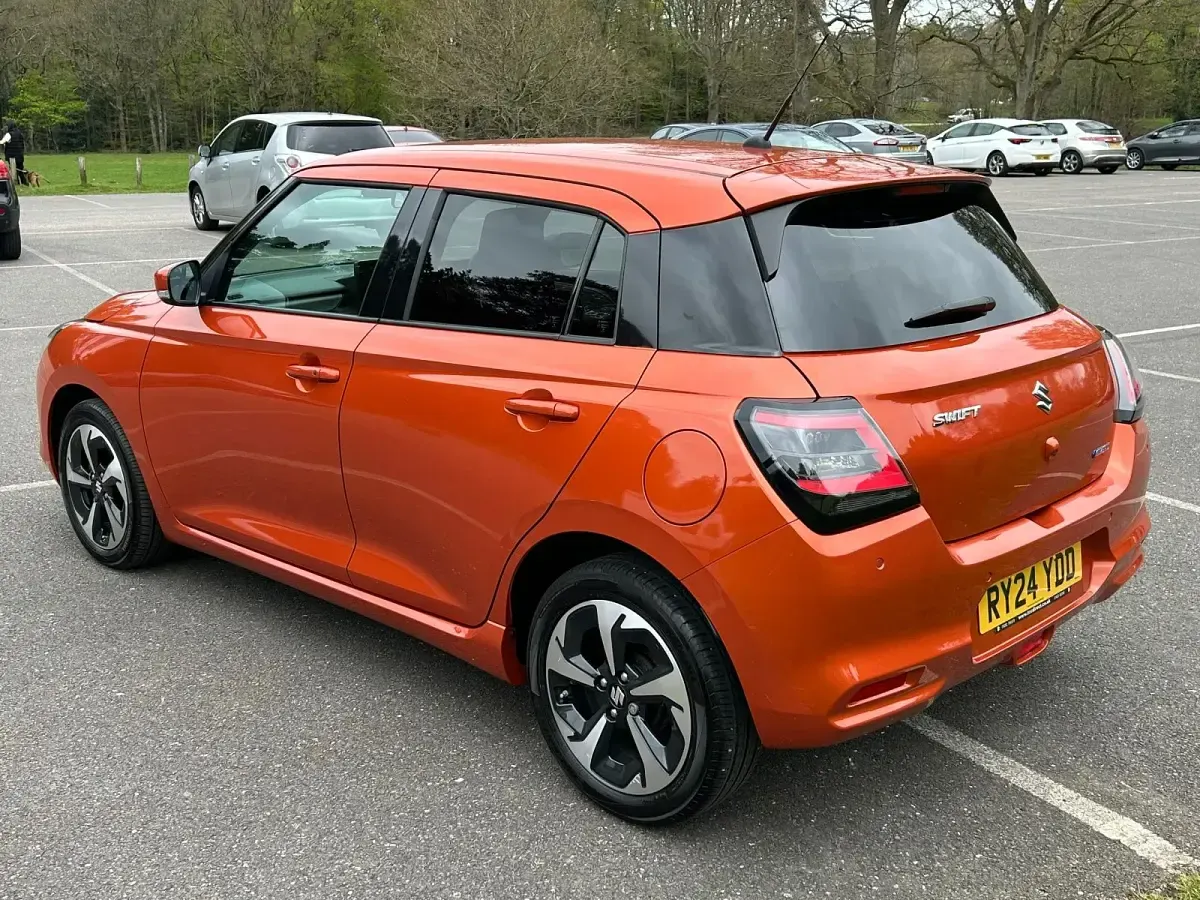 Used Suzuki Swift 82 HP (60 kW) 2024 Orange Hatchback