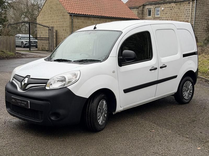 Used Renault Kangoo Business 2016 White MPV