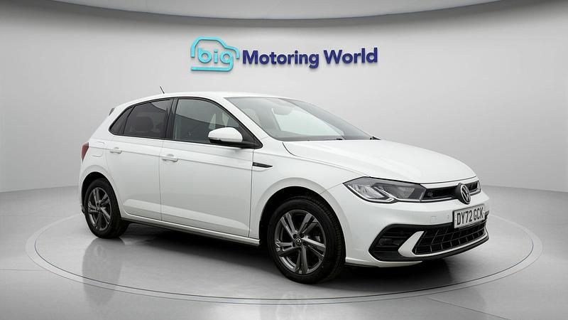 Used 2022 VW Polo R-line | £16,300 (Fair price) - Image 1/4