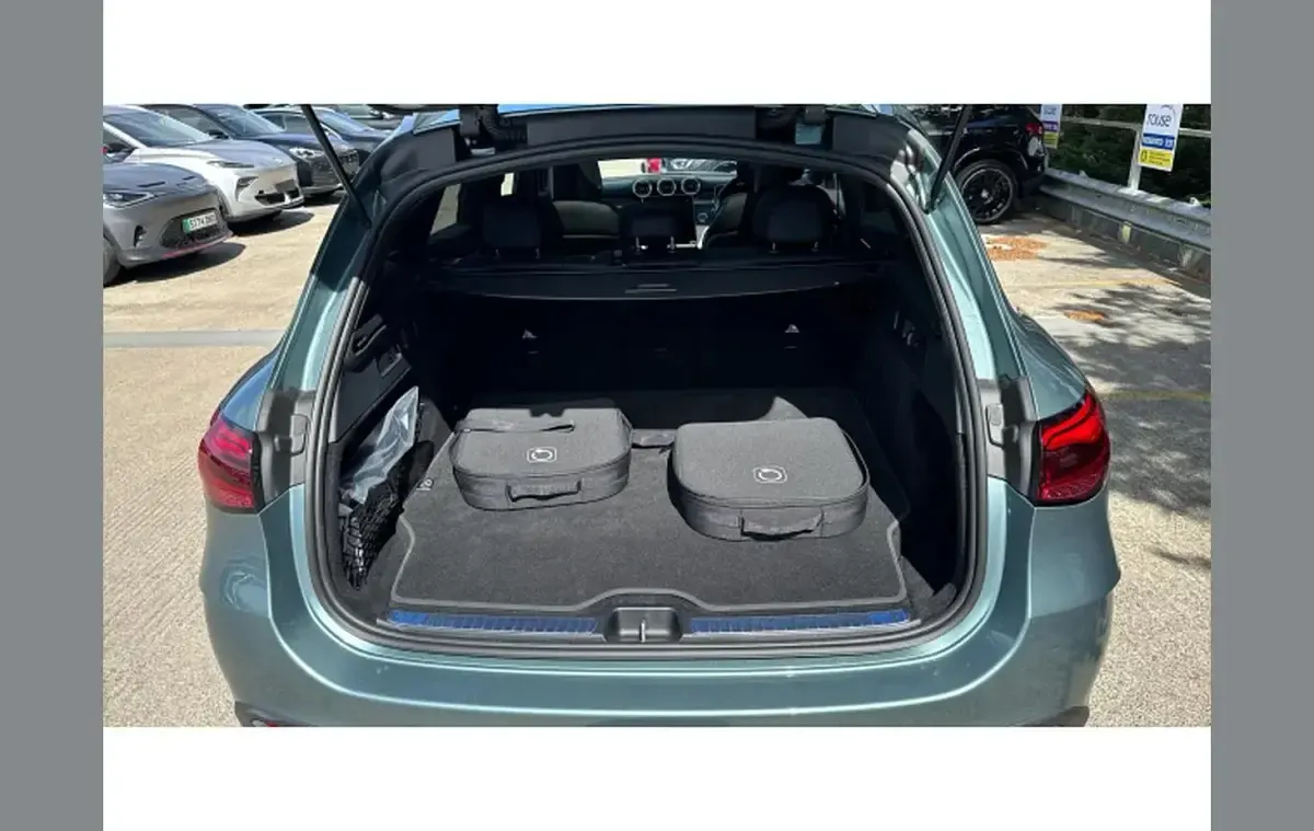 Used Mercedes GLC300 AMG line 313 HP (230 kW) 2025 Silver SUV