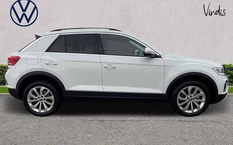 Used VW T-Roc Match 150 HP (110 kW) 2025 White SUV
