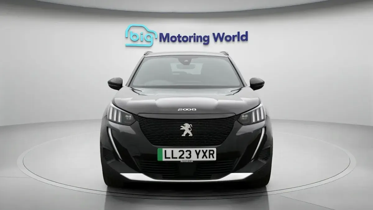 Used Peugeot e-2008 GT 100 kW (136 HP) 2023 SUV