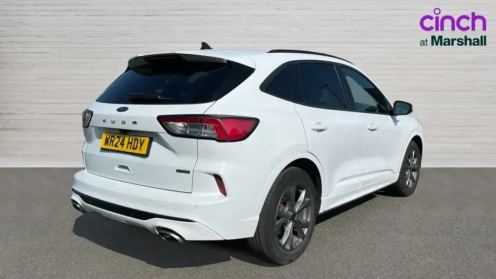 Used Ford Kuga ST-Line 190 HP (139 kW) 2024 White SUV