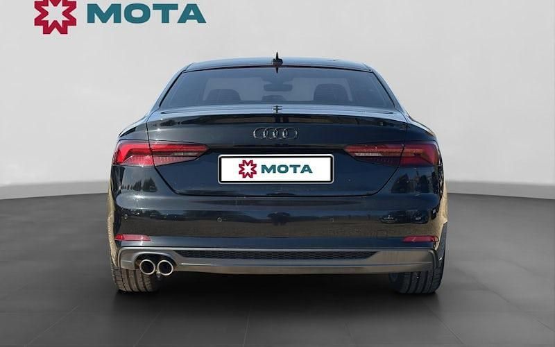 Usado Audi A5 S-Line 190 HP (139 kW) 2018 Coupé