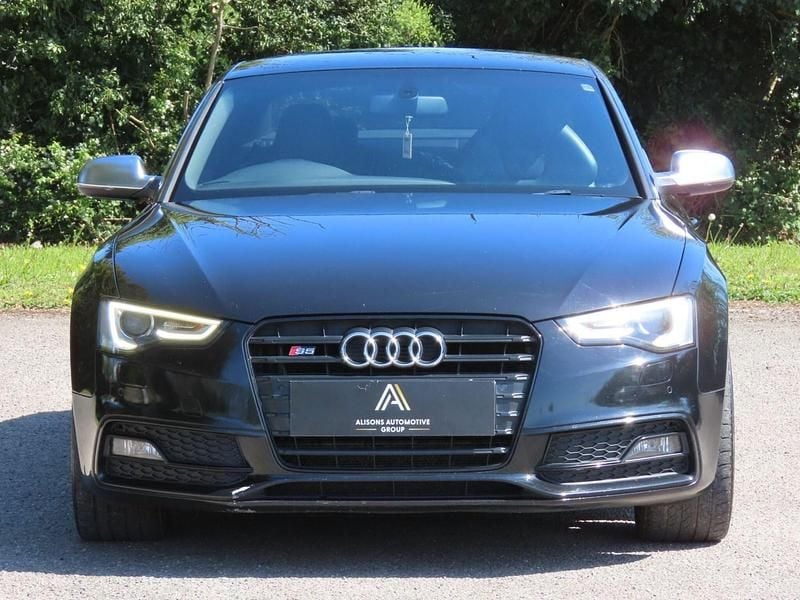 Begagnad Audi A5 Black Edition 272 HK (200 kW) 2012 Svart Sportkupé