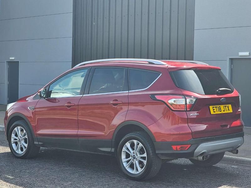 Used Ford Kuga Titanium 150 HP (110 kW) 2018 Red SUV