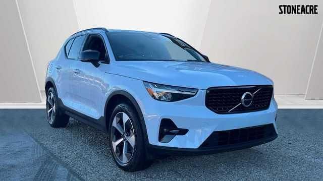 New Volvo XC40 Plus 161 HP (118 kW) 2026 SUV