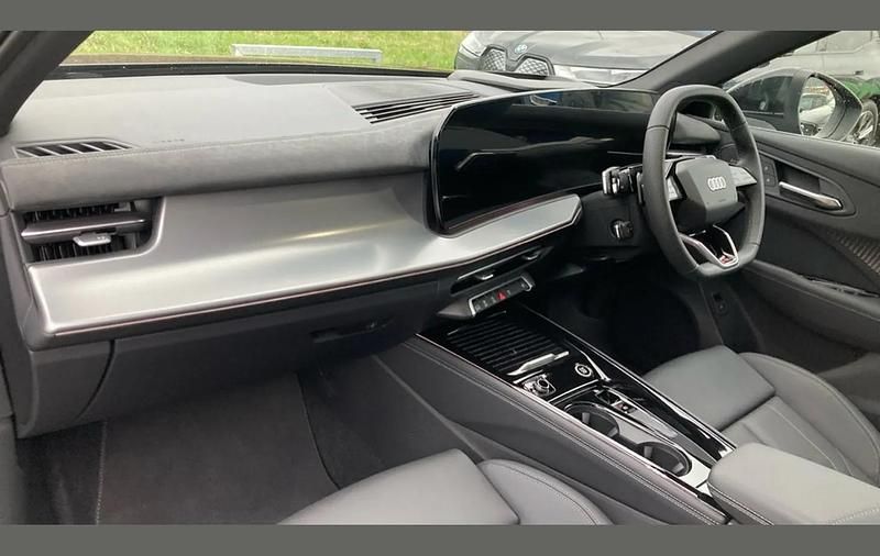 New Audi Q3 S-Line 147 HP (108 kW) 2026 Black SUV