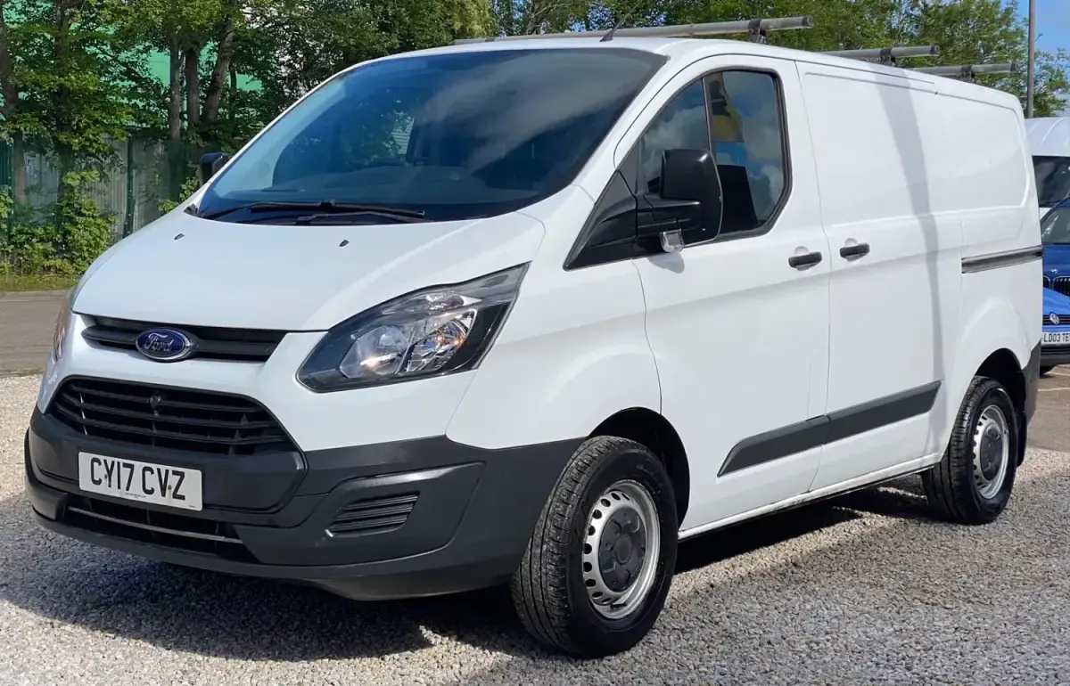Używany Ford Transit Custom 105 KM (77 kW) 2017 Biały Van