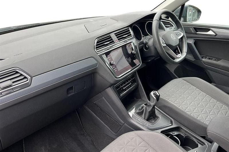 Used VW Tiguan Life 150 HP (110 kW) 2022 Grey SUV
