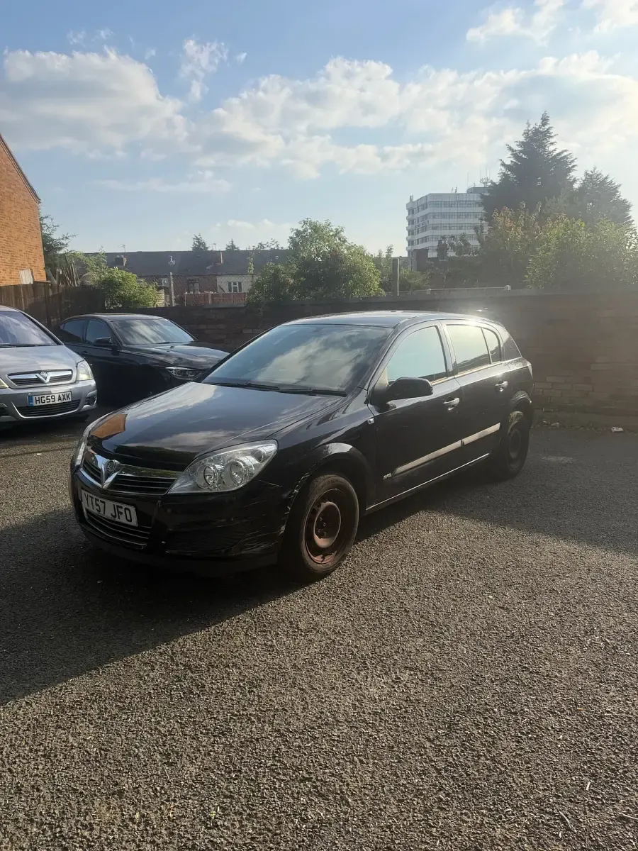 Used Vauxhall Astra 138 HP (101 kW) 2007 Black Hatchback