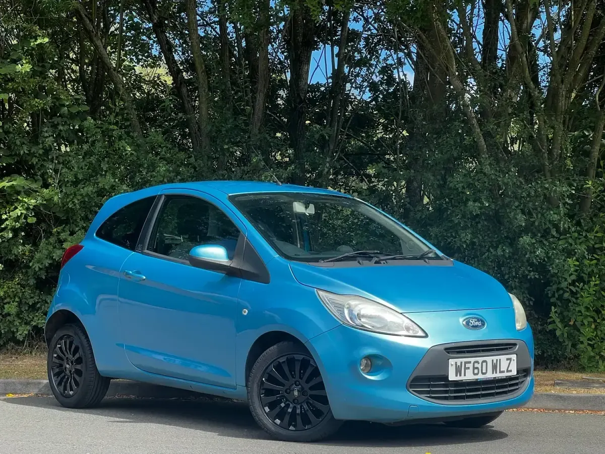 Used Ford Ka Zetec 70 HP (51 kW) 2010 Blue Hatchback