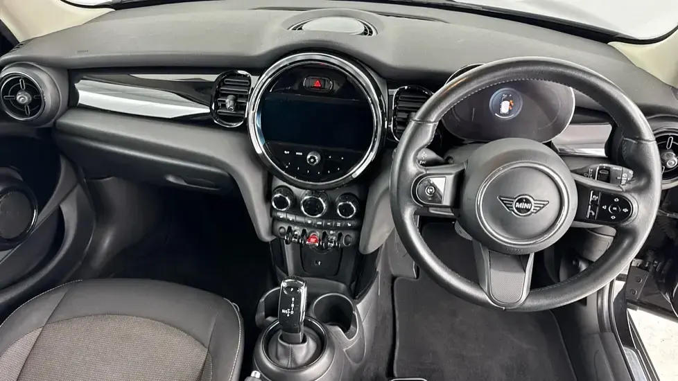 Used Mini Cooper Classic 136 HP (100 kW) 2021 Grey Hatchback