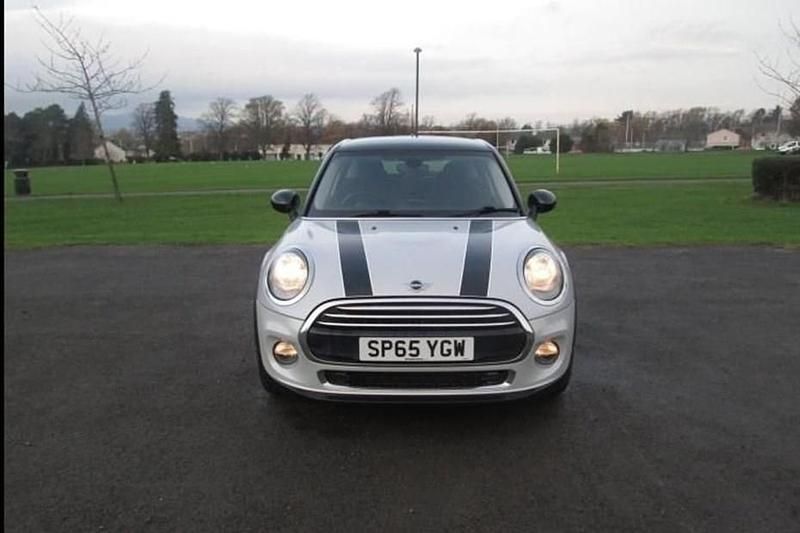 Silver Used 2015 Mini Cooper Hatch Hatchback | £8,195 (Fair price) - Image 1/1