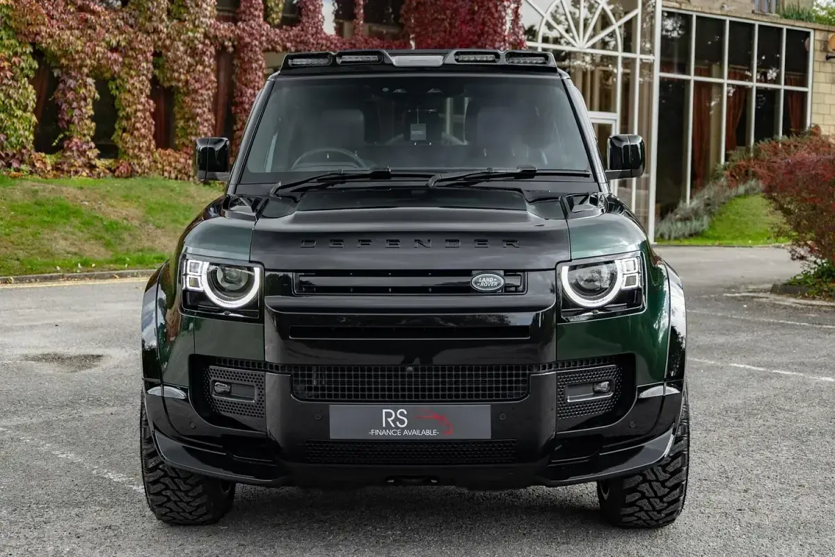 Used Land Rover Defender HSE 2023 Black SUV