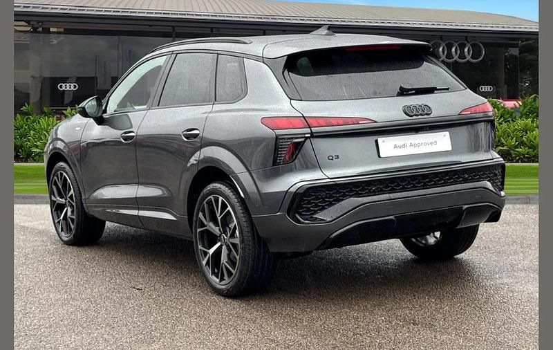 Used Audi Q3 Advanced 147 HP (108 kW) 2026 Grey SUV