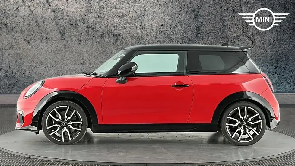 Used Mini Cooper S Hatch 201 HP (147 kW) 2026 Red Hatchback