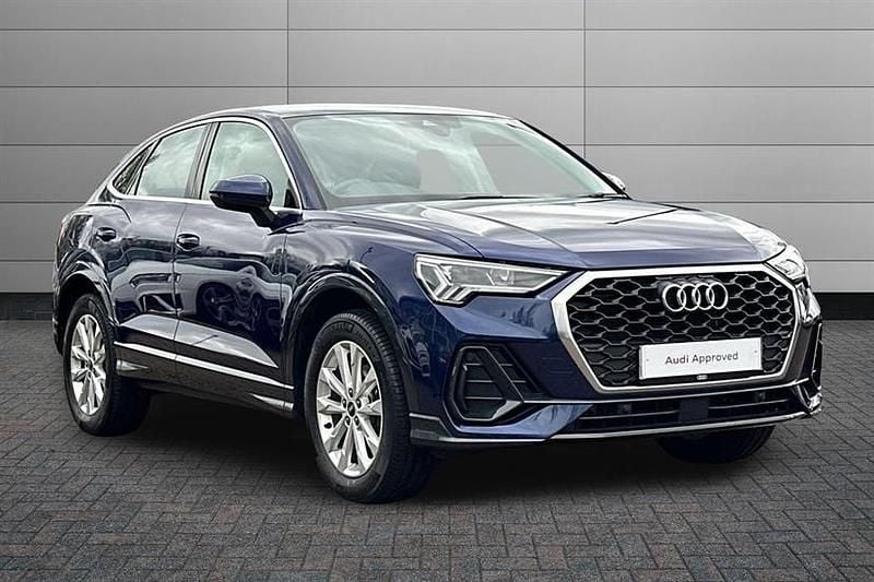 Used Audi Q3 Sport 150 HP (110 kW) 2023 Navarra blue SUV