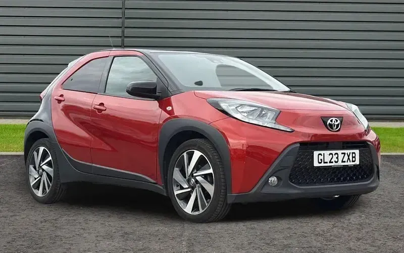 Used Toyota Aygo X 72 HP (52 kW) 2023 SUV
