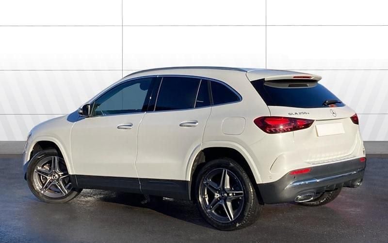 Used Mercedes GLA250 Executive 218 HP (160 kW) 2026 SUV