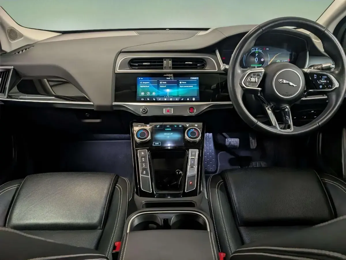 Usado Jaguar I-Pace SE 294 kW (400 HP) 2020 Branco SUV