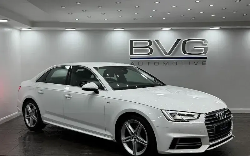 Begagnad Audi A4 S-Line 150 HK (110 kW) 2017 Sedan