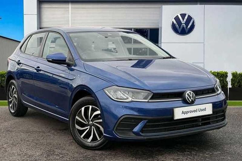 Used VW Polo Life 95 HP (69 kW) 2025 Blue Hatchback