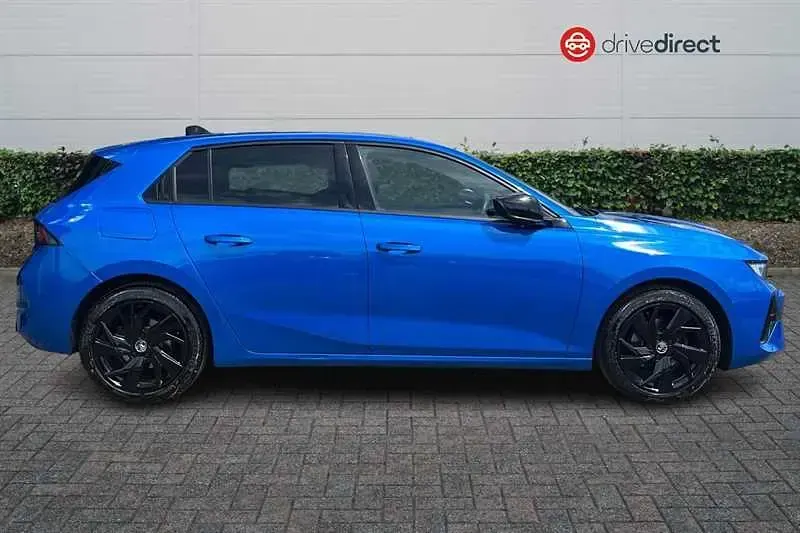 Used Vauxhall Astra S 130 HP (95 kW) 2024 Blue Hatchback
