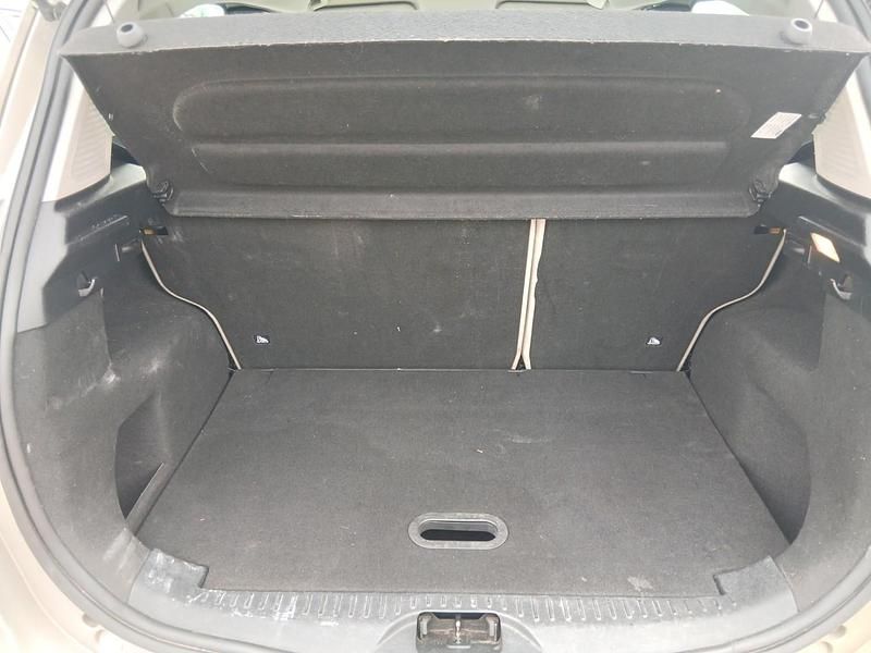 Used Ford B-MAX Titanium 105 HP (77 kW) 2015 Silver MPV