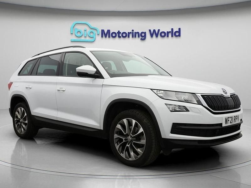 White Used 2021 Skoda Kodiaq SE Drive SUV | £21,800 (Good price) - Image 1/4