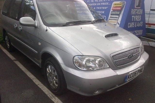 Used 2006 Kia Sedona MPV | £1,875 - Image 1/4