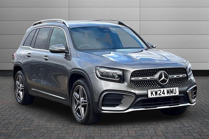 Mountain grey Used 2024 Mercedes GLB200 Executive SUV | £28,495 (Good price) - Image 1/4
